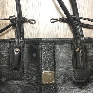 MCM LIZ Reversible Medium Tote